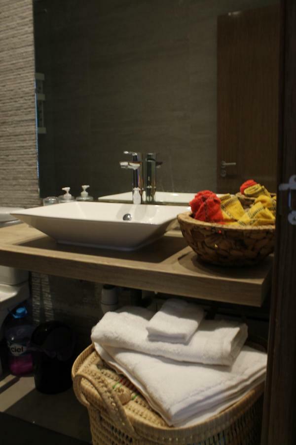 Hara Appart Luxe Famille Uniquement Saïdia Extérieur photo